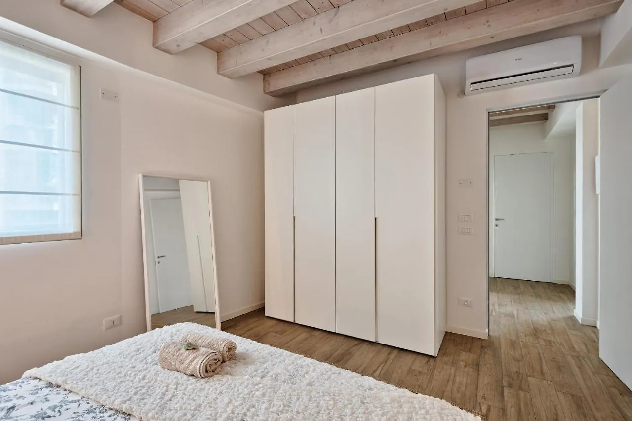Apartment Trevisohome Botteniga Italien