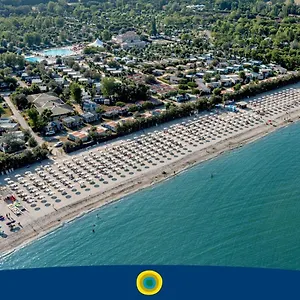 **** Ferienpark Club Del Sole Vigna Sul Mar Family Collection Italien